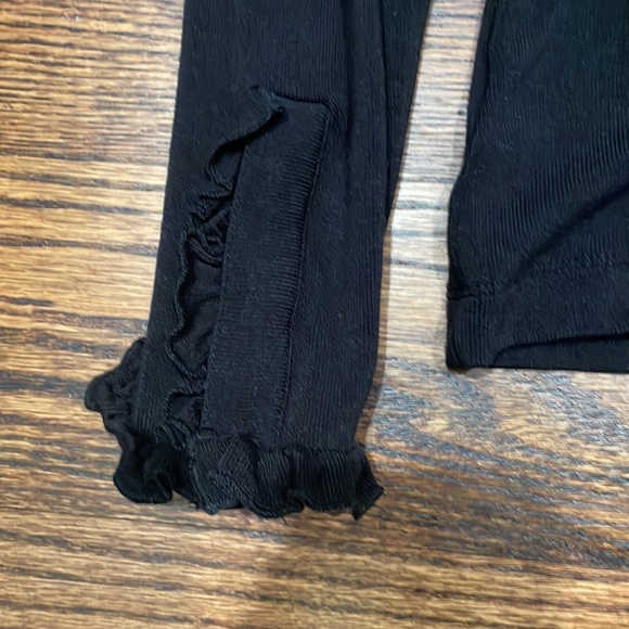 All Taylor shirt with wrist ruffle detail - Picture 2 of 3